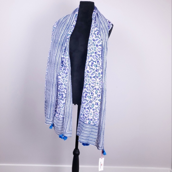 NWT VINEYARD VINES white blue seahorse print tassled cotton wrap scarf - Picture 2 of 5